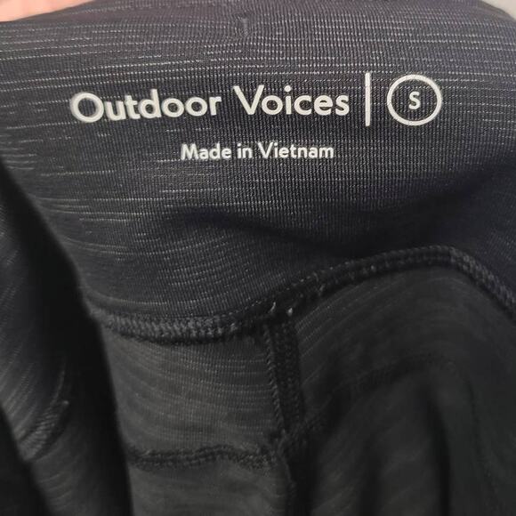 Outdoor Voices Black Gray Space Dye Print Cropped Leggings Size Small - Picture 4 of 5